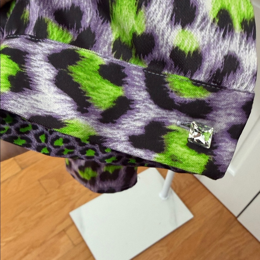 Preloved Just Cavalli Purple and Green Leopard Animal Print Blouse Size 50 - Picture 5 of 9
